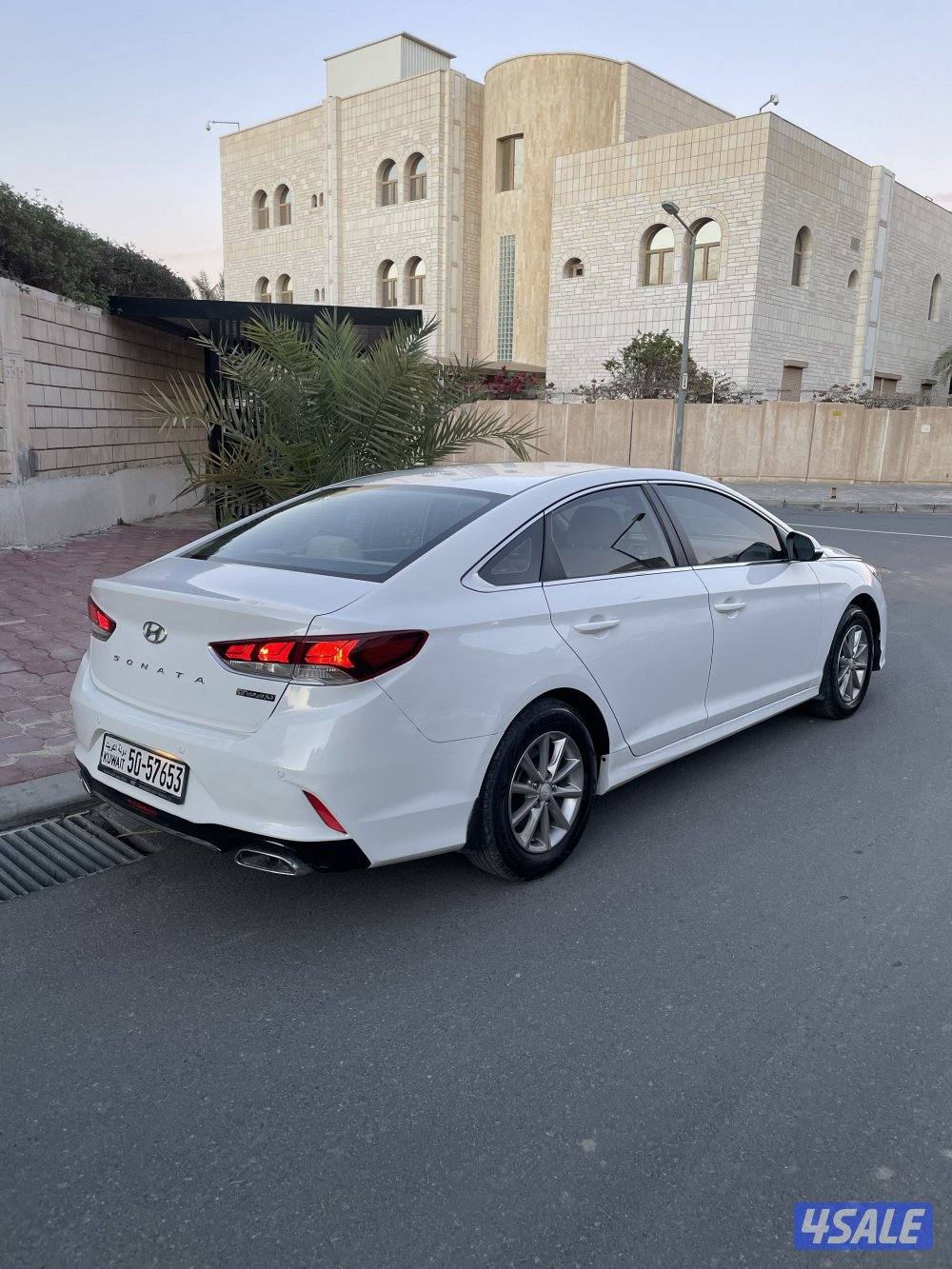 للبيع سوناتا ٢٠١٨4