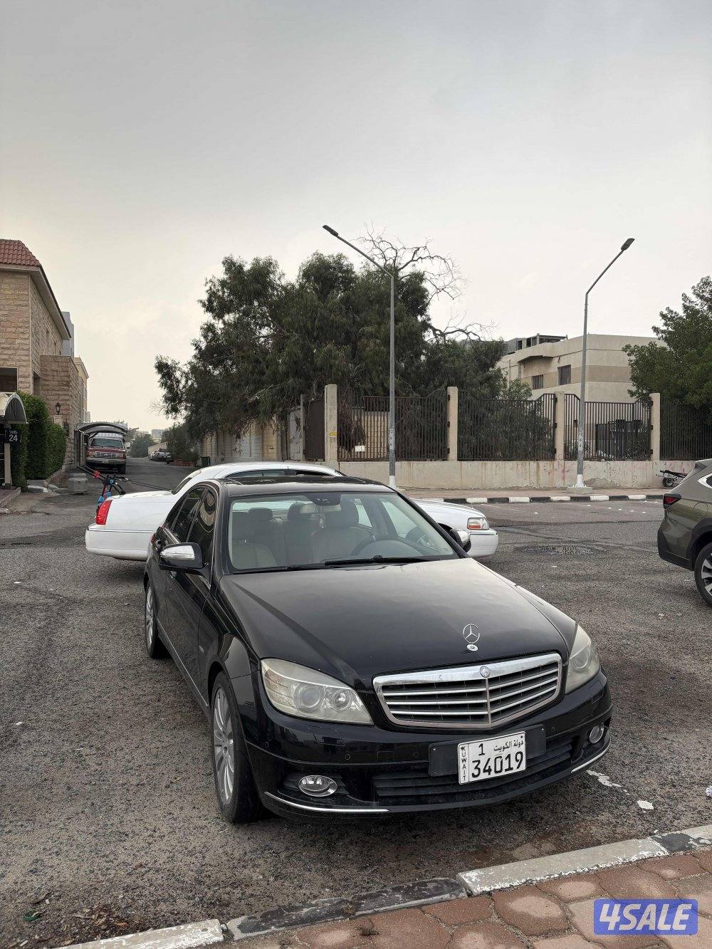 مرسيدس c230 موديل ٢٠٠٩ ماشي ٢٠٠ الف شرط الفحص4
