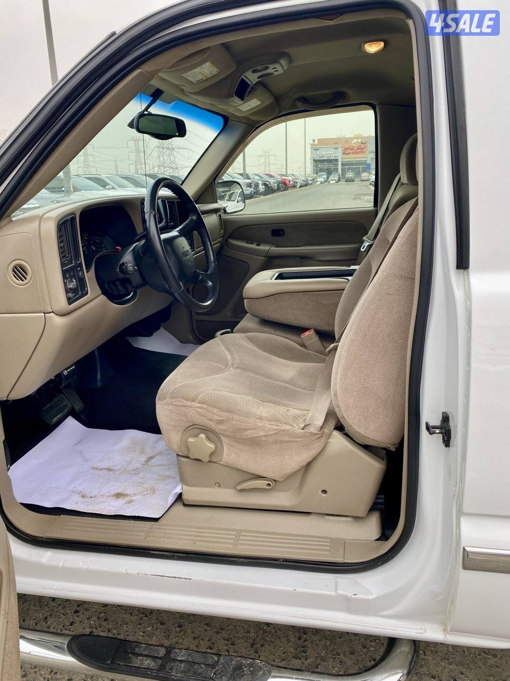 وانيت GMC HD امريكا موديل 2002 عداد 178 ميل6