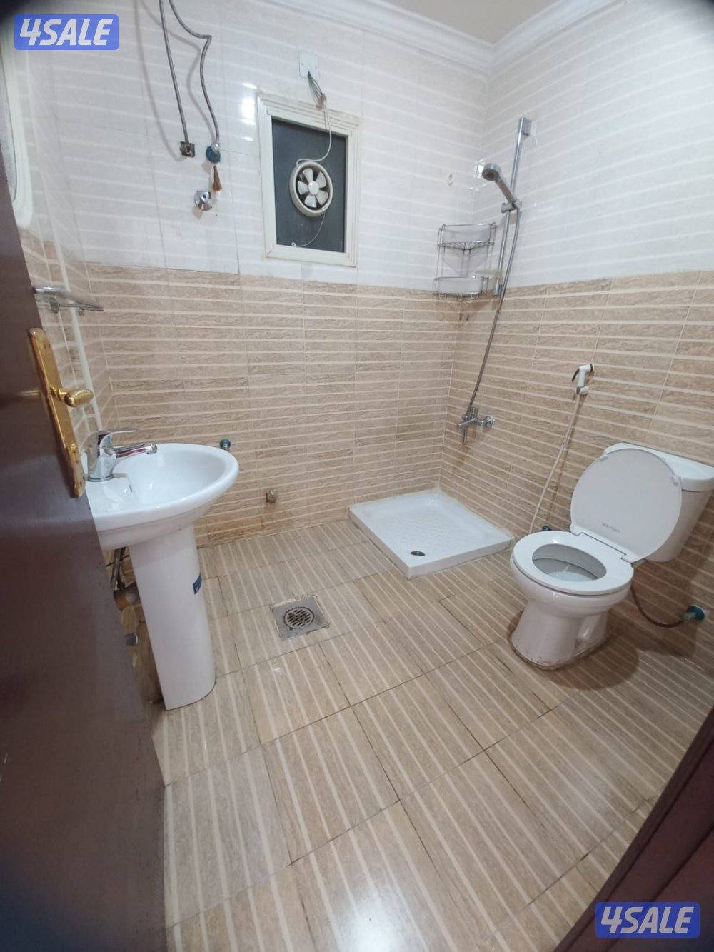 شقق الايجار سوبر ديلوكس غرفتين وصاله ومطبخ حمامين  السالمية ميدان حولى4