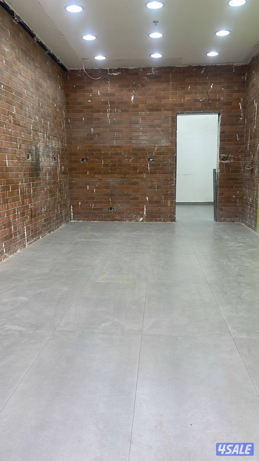 للإيجار محل بخيطان ق9 علي طريق المطار 55 مباشر1