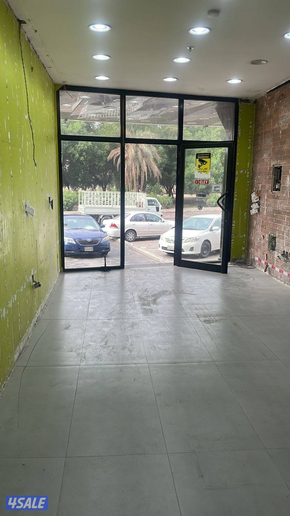 للإيجار محل بخيطان ق9 علي طريق المطار 55 مباشر3