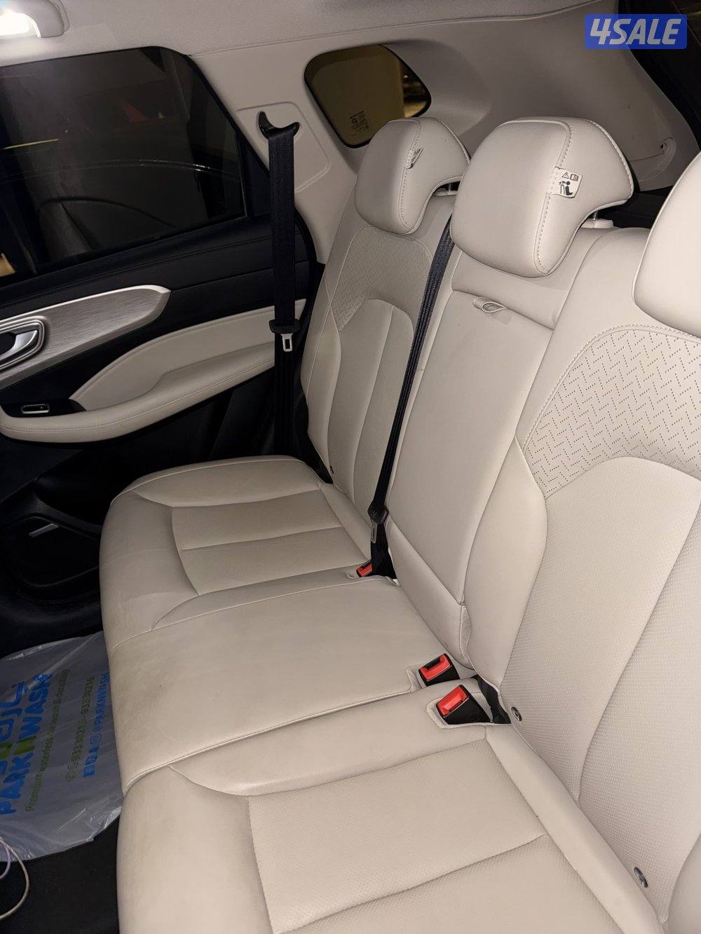 MG RX5 2024 less than 20000 KM full option0