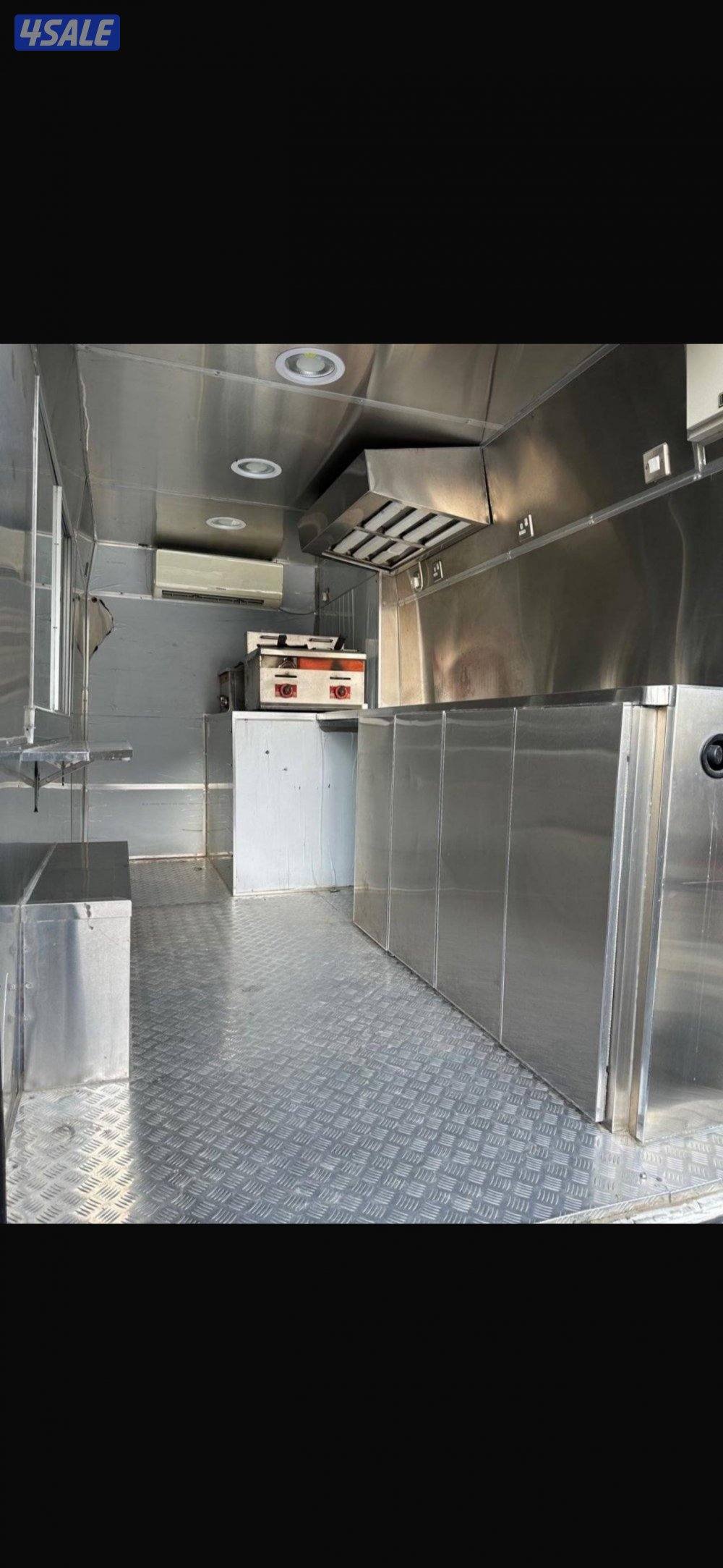 للبيع فود ترك1