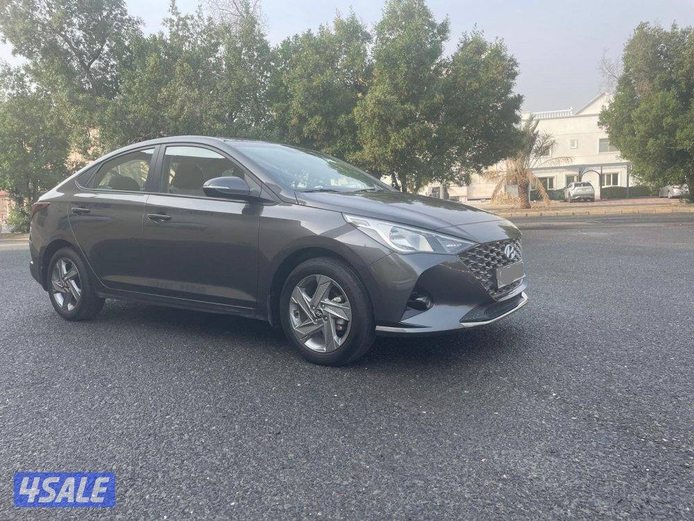 2023هيونداي أكسينت Accent8