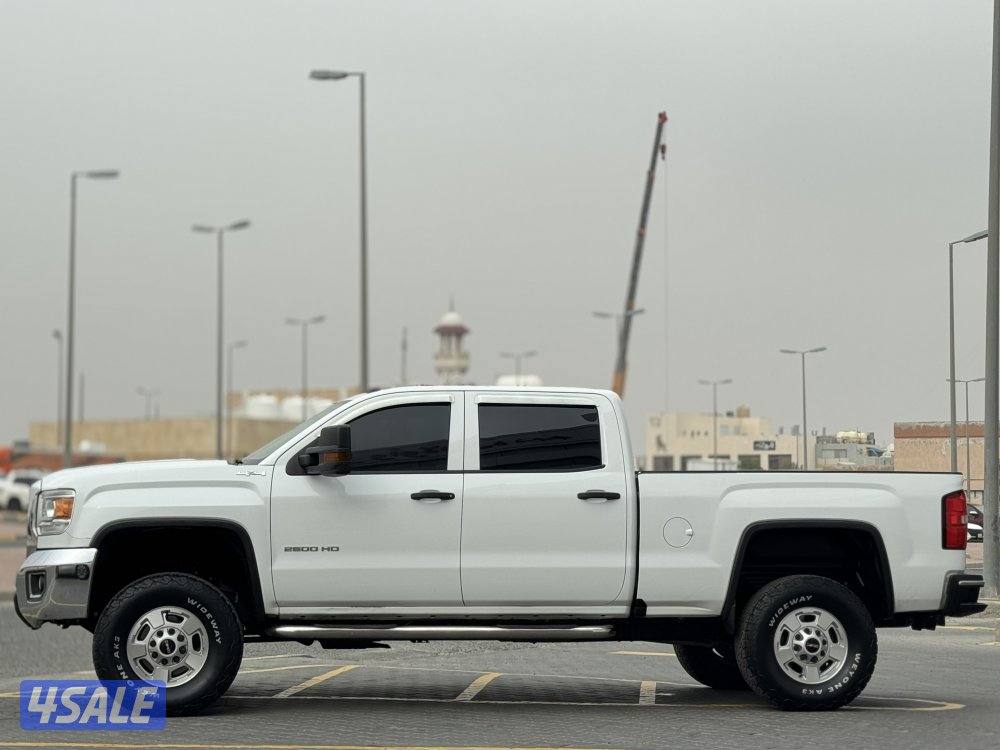 للبيع GMC سيرا موديل 20173