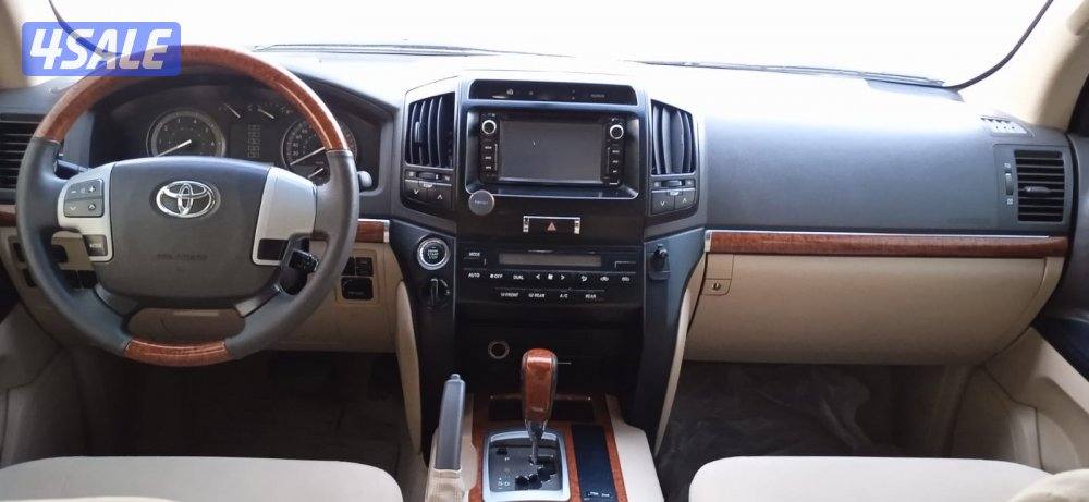 تويوتا لاندكروز5