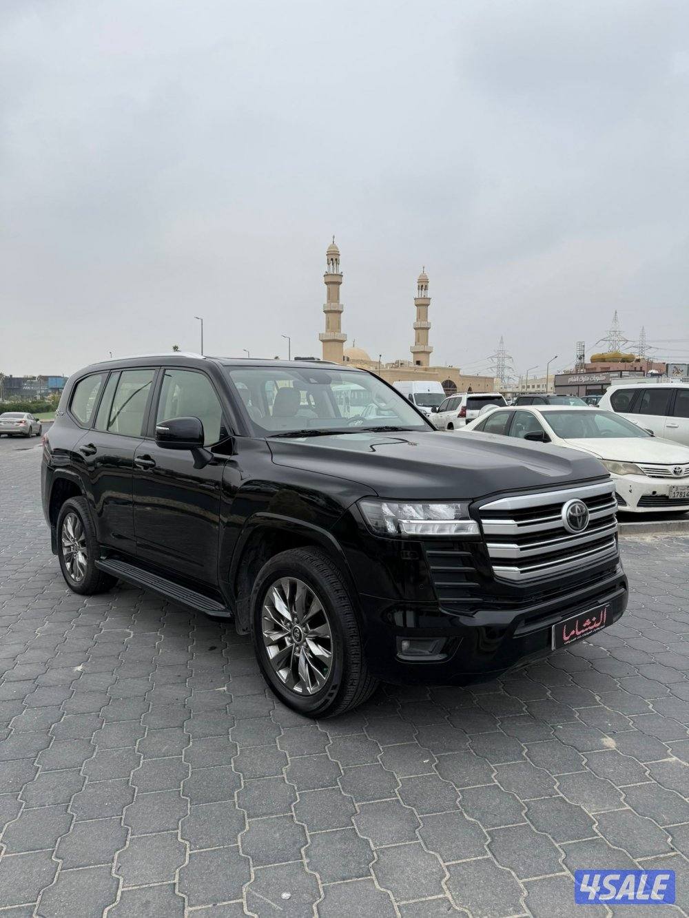 النشاما لبيع وشراء السيارات لاند كروزر0