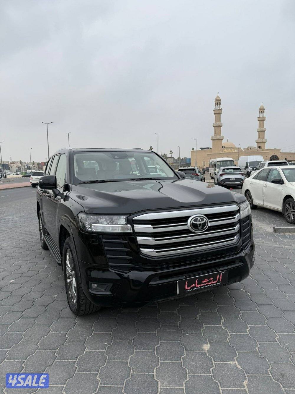 النشاما لبيع وشراء السيارات لاند كروزر1