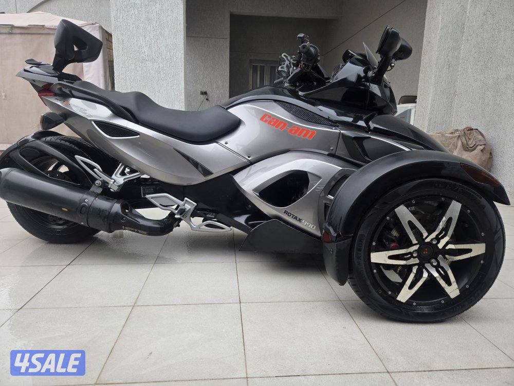 للبيع كانام سبايدر موديل 2009 نظيف0