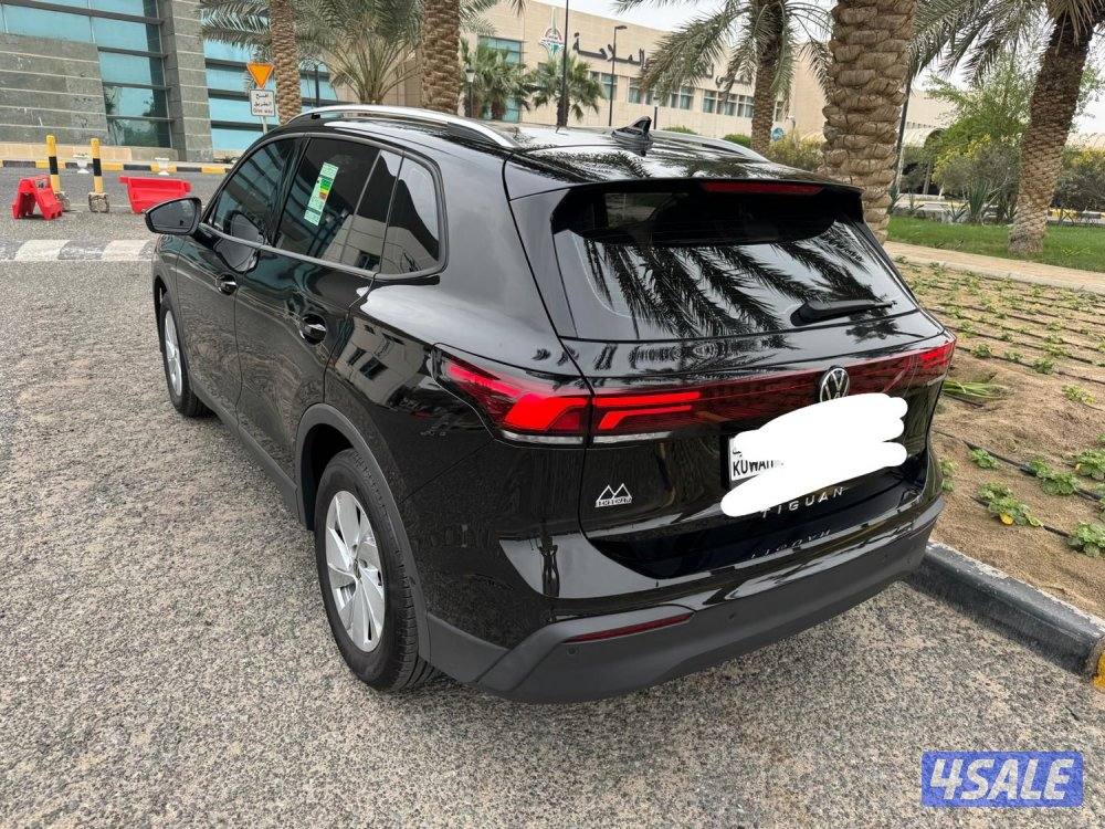 جيب فولكس تيجوان 2025 ماشي 1 تحت الكفاله سيرفس مجاني بحالة الوكاله2