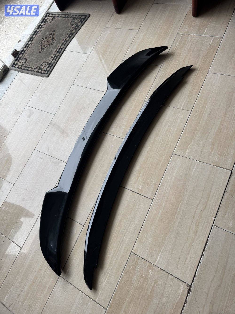 جناح دبه يركب جميع السيارات طوس كامري 2018 وفوق شبه جدد0