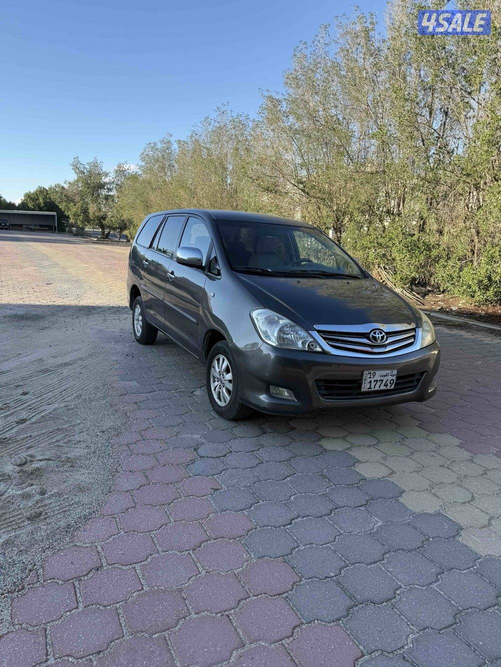 للبيع موديل ٢٠١٠2