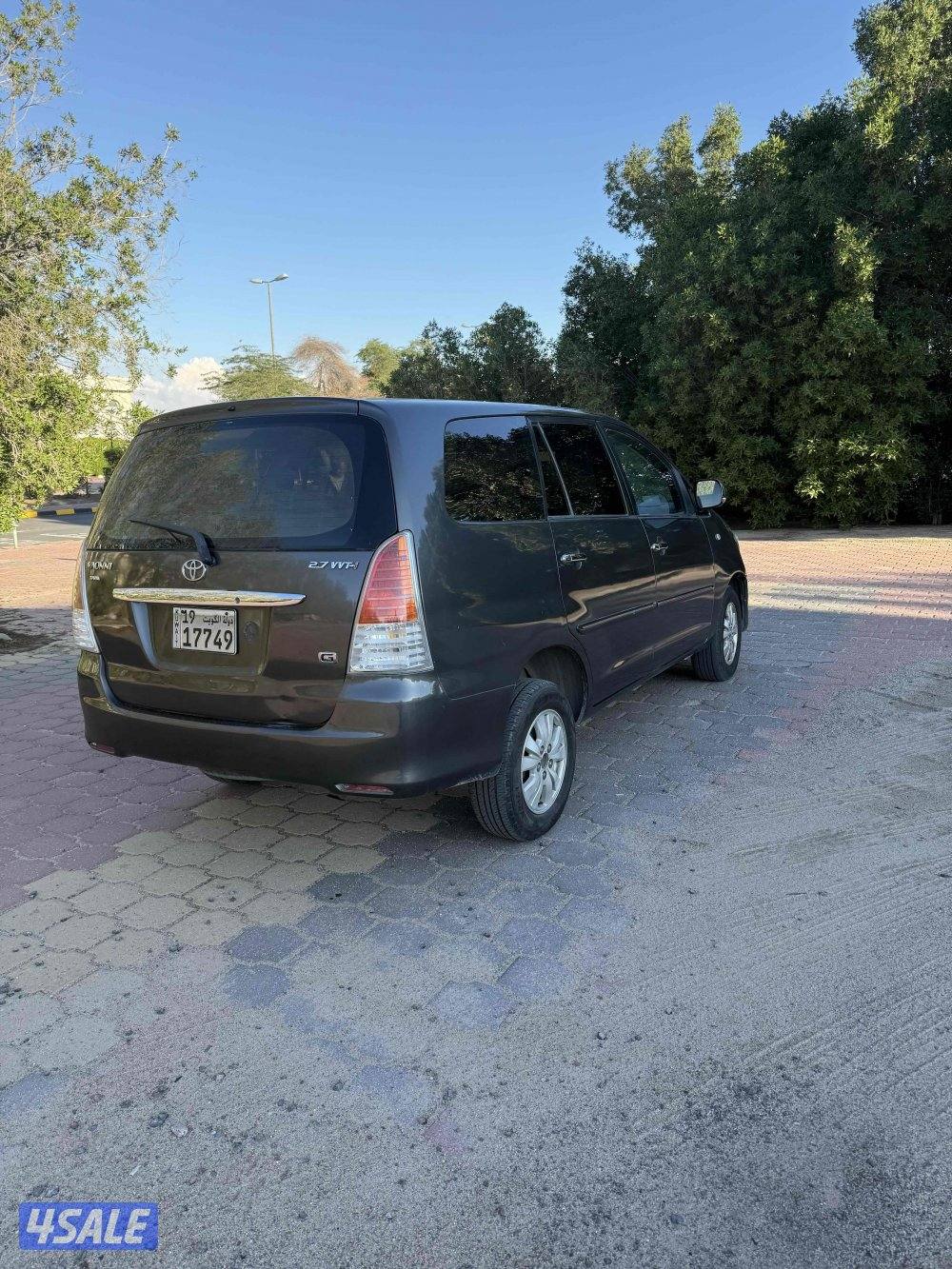 للبيع موديل ٢٠١٠3