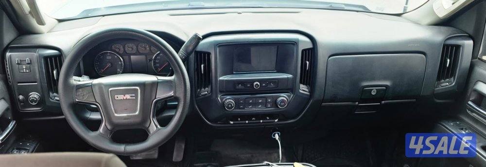 بحالة ممتازة وانيت جي ام سي سييرا موديل 2017 دبل قير أرضي شغال تواير ج12