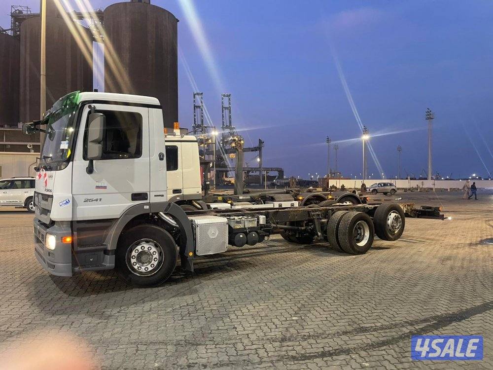 للبيع اكتورس حجم 2541 موديل 20103