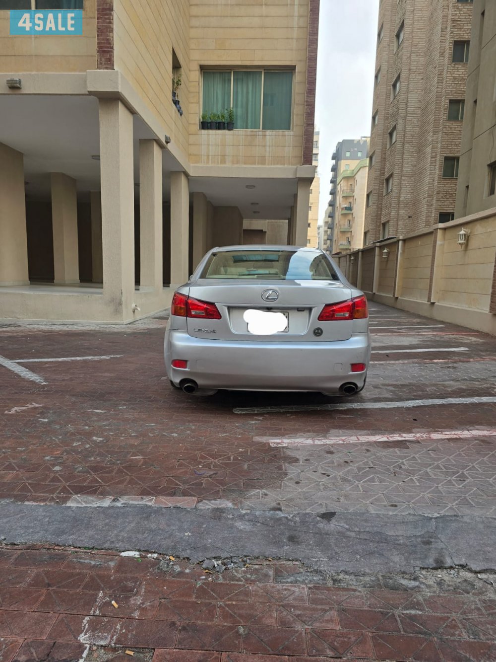 سياره لكزس is300 20072