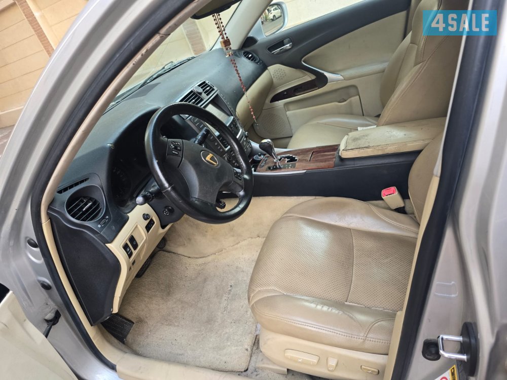 سياره لكزس is300 20075