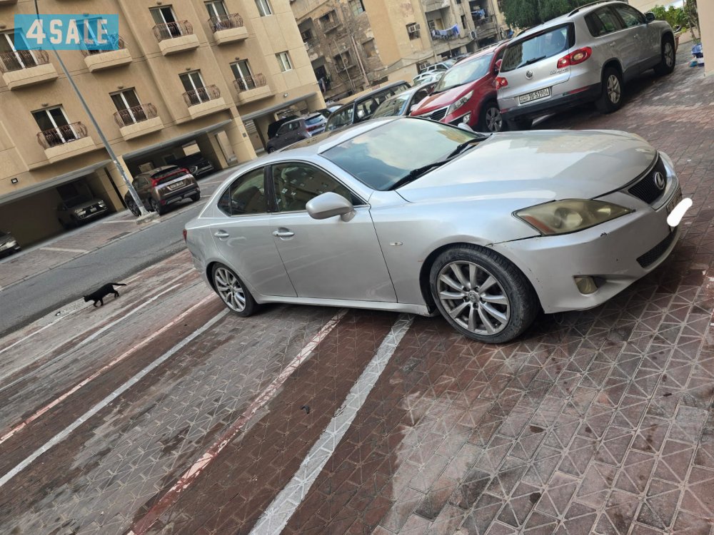 سياره لكزس is300 20077