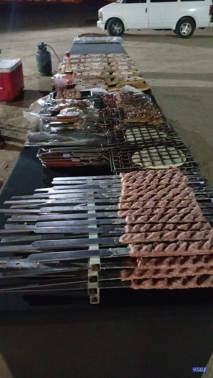 باربيكيو واو للمشويات وشاورما لحم ودجاج وسلطات ومقبلات وخبز تنور9