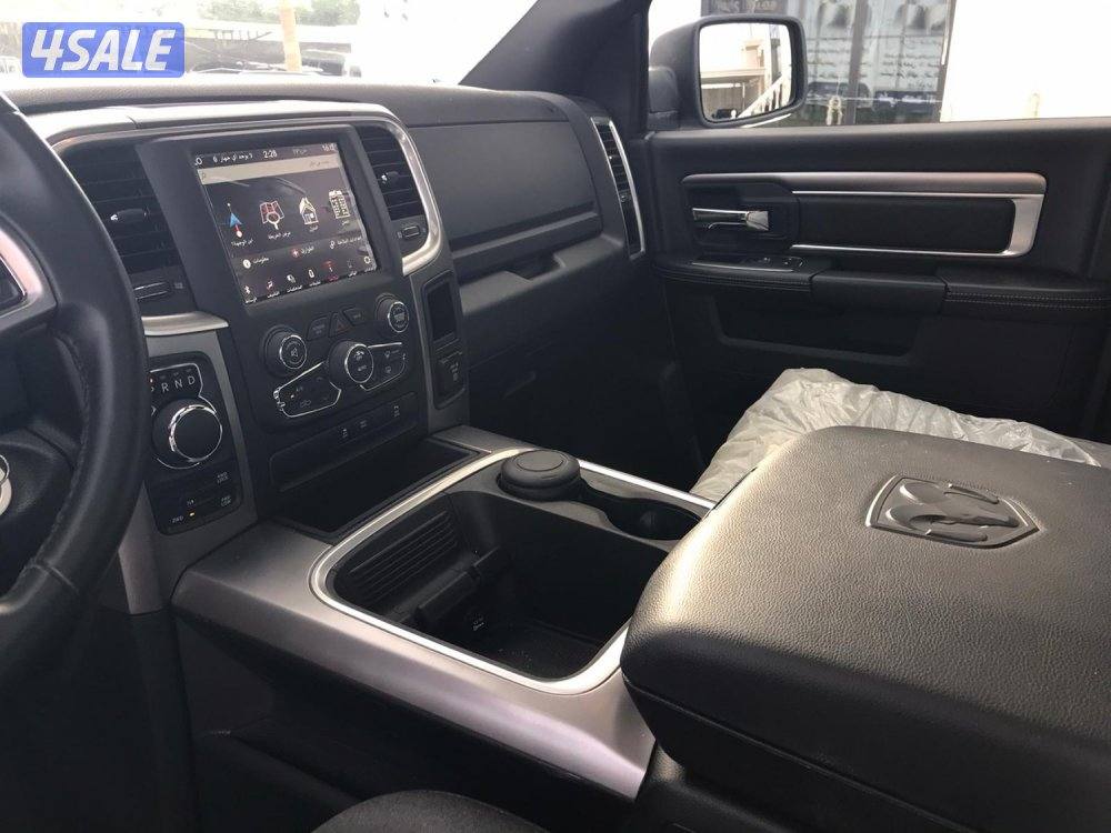 وورك موديل 2023 عداد 8 الاف4