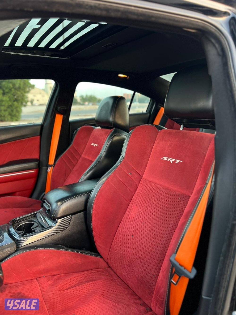 للبيع دوج موديل2016 سكات باك srt4