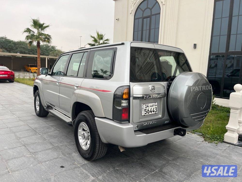 موديل 2016 اتواماتيك عداد 238 الف3