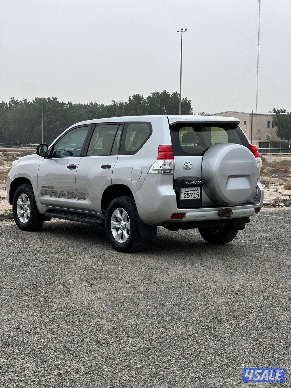 للبيع برادو نضيفه جداا جاهز لاستخدام0