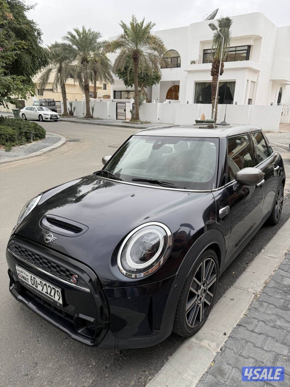 Mini Cooper S 4 Door2