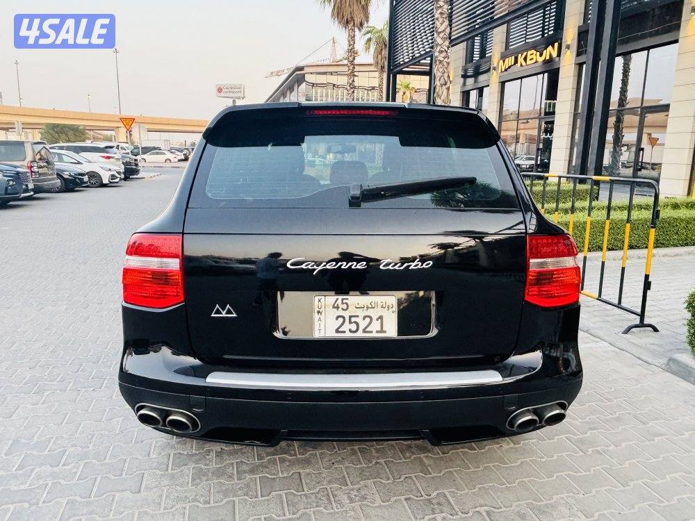 Porsche Cayenne Turbo model 20084