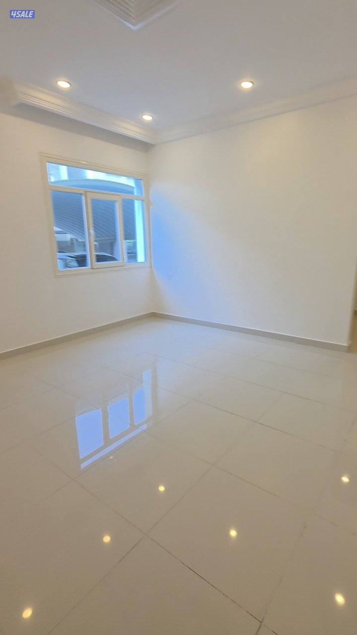 للإيجار دور ارضي بالمسايل12