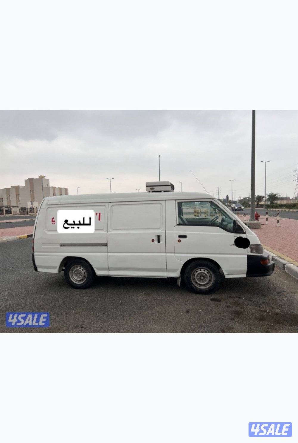 باص 2010 ثلاجه بحاله جيده  تأمين سنه1