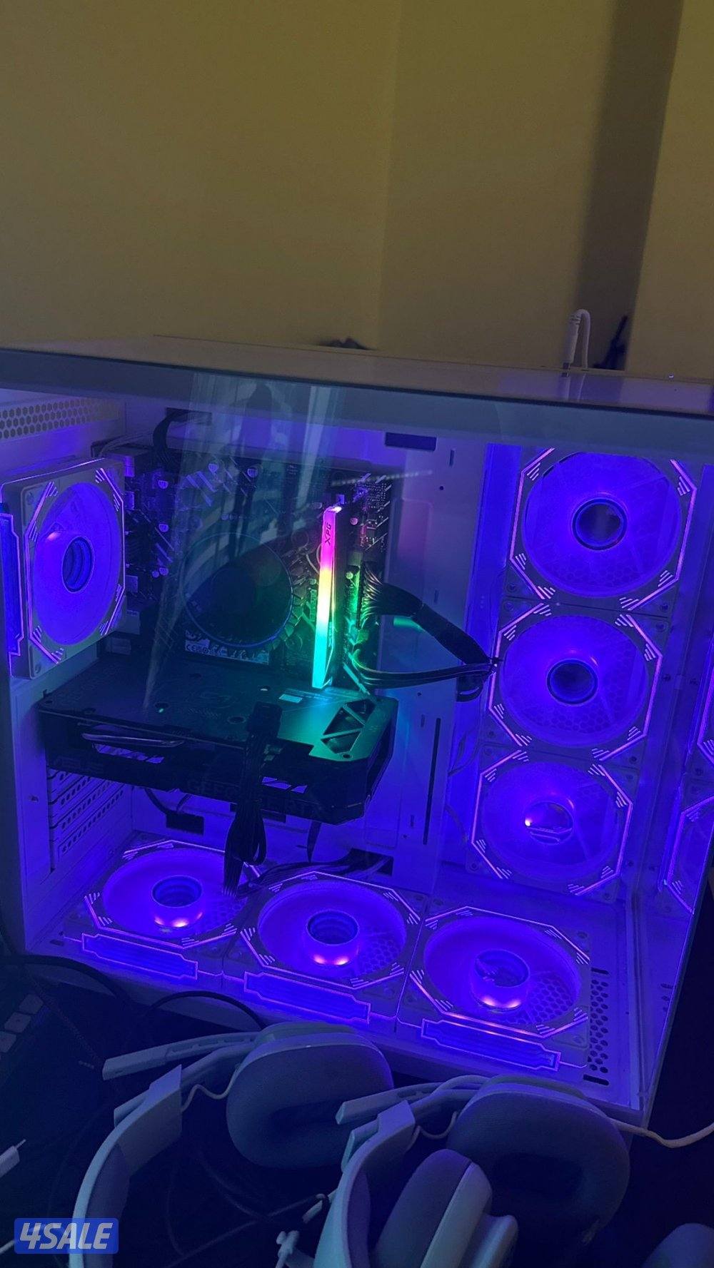 للبيع بي سي بيعه سريييعه/ pc for sale0