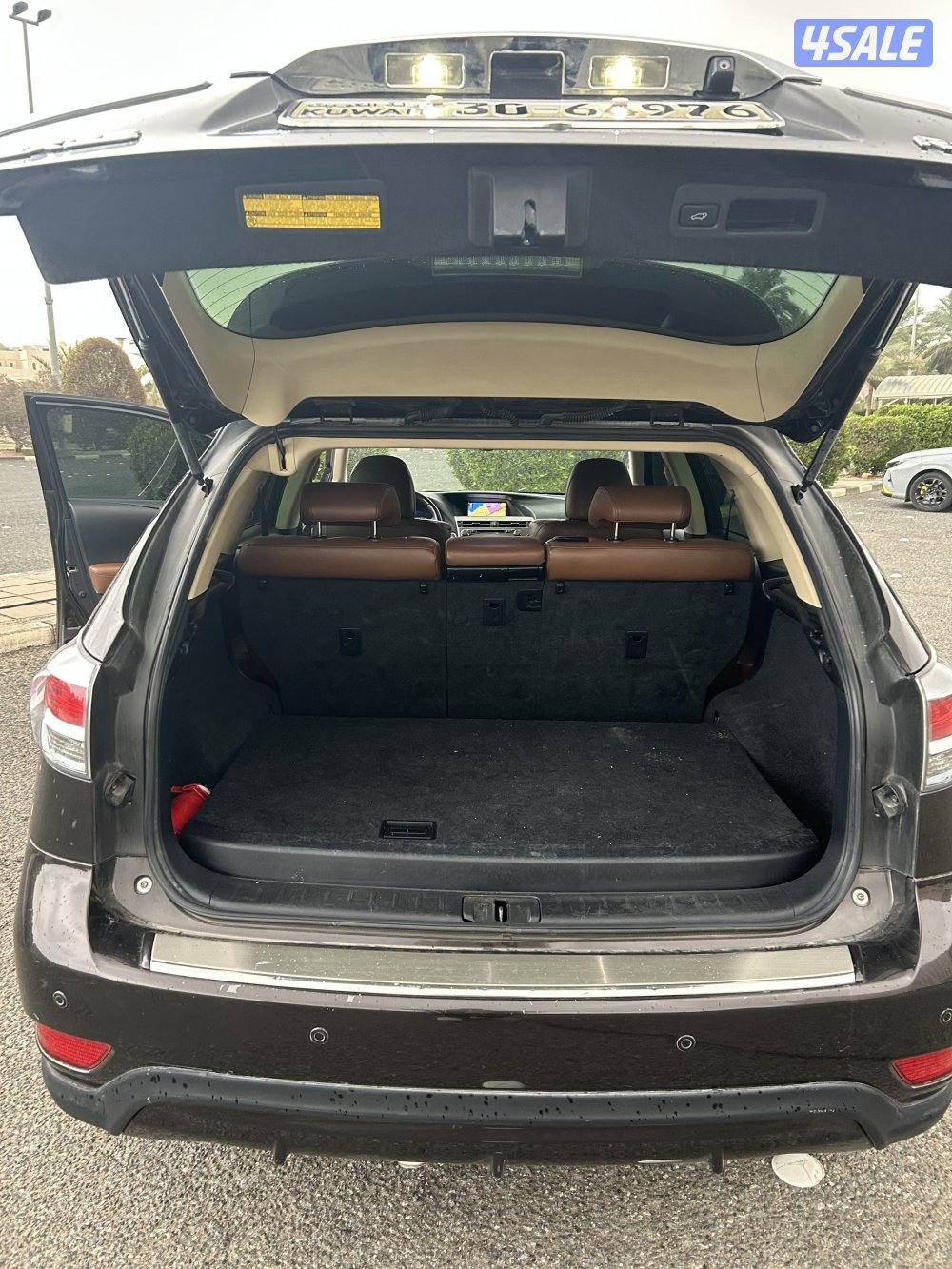 للبيع لكزس RX350 شرط الفحص قير ومكينة وشاصي7