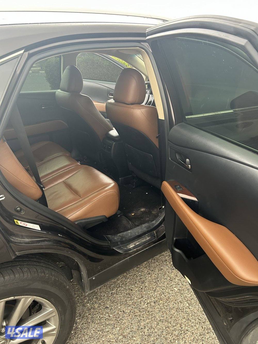 للبيع لكزس RX350 شرط الفحص قير ومكينة وشاصي8