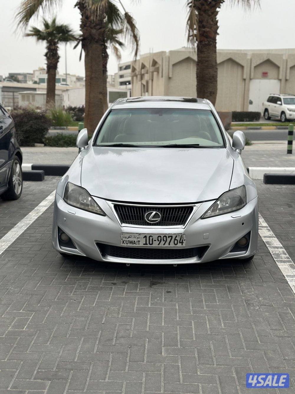 Lexus IS300 (Full option)0