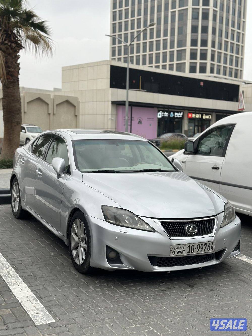 Lexus IS300 (Full option)1