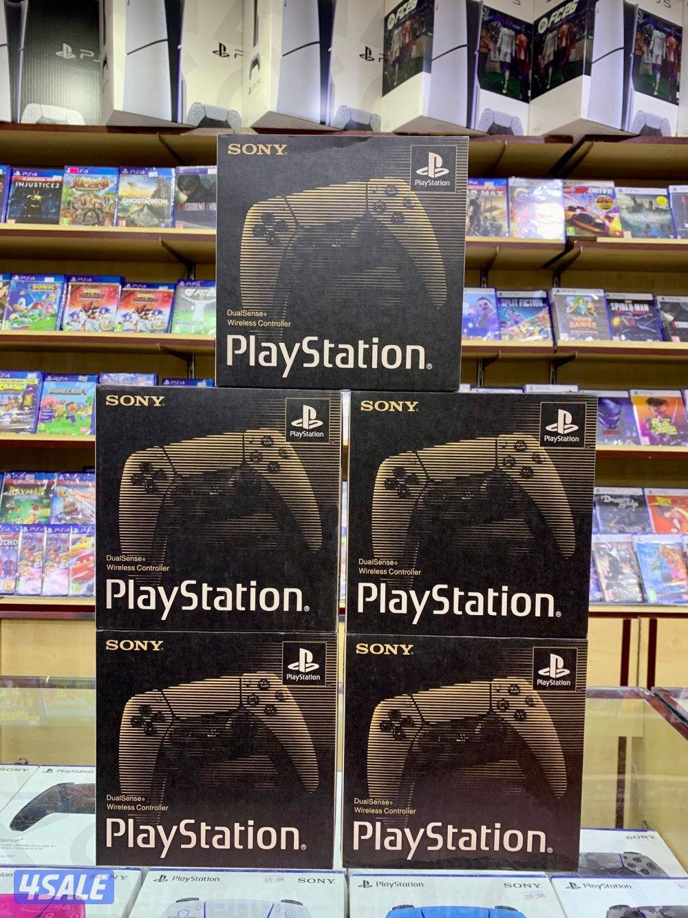 بيع وشراء اجهزه البلايستيشن وملحقاتها وكروت الاستور4