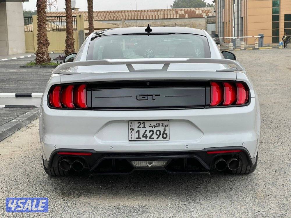 للبيع موستنق بريميوم اعلى درجه5