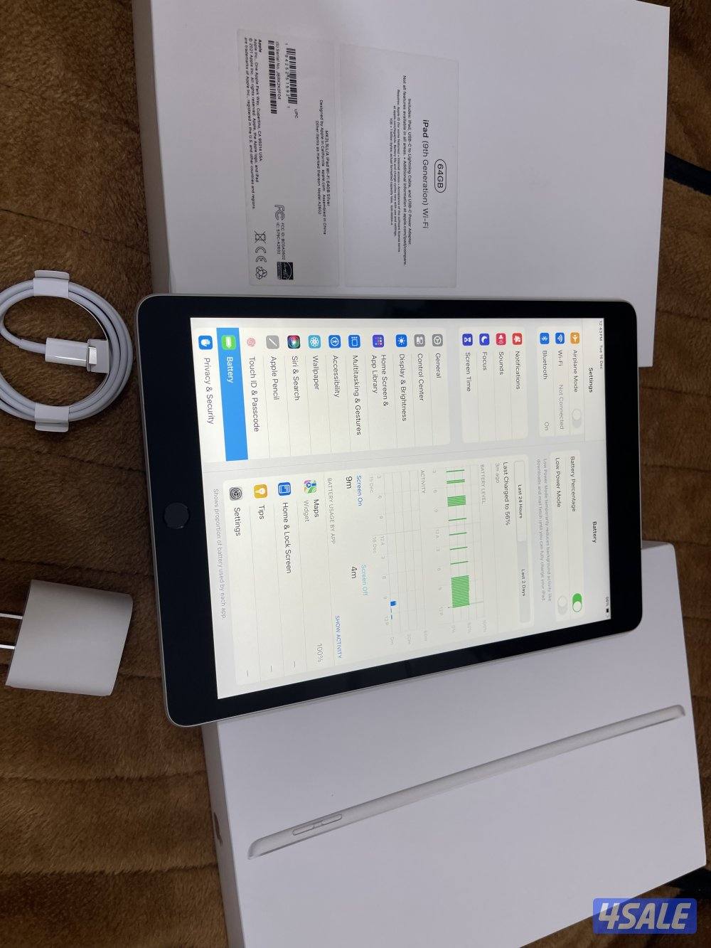 ايباد ابل 9 التاسع 64 قيقا نظيف جدا مو مفتوح بطارية 100 مع الشحن4
