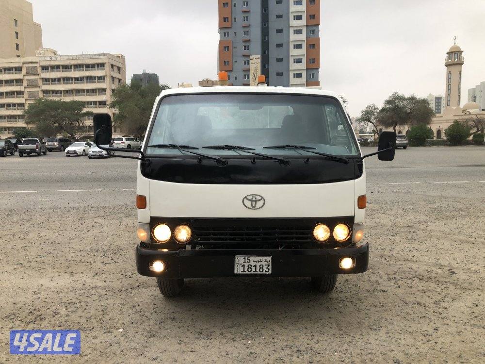 سطحه تيوتا4