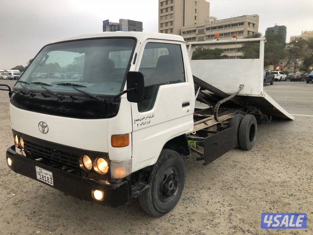 سطحه تيوتا10