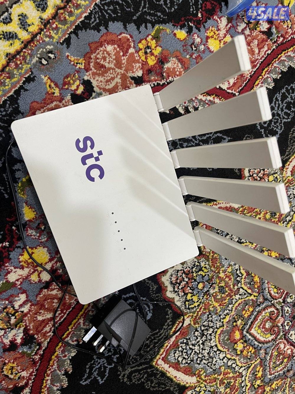راوتر ثابت stc  فايف جي 5g نظيف وشغال 100/100 مع الشحن يركب فيه خط stc4