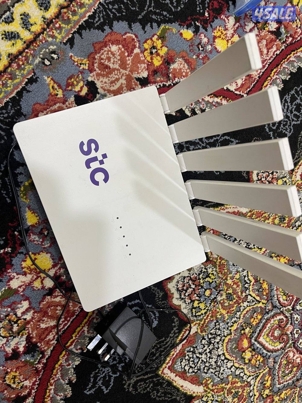 راوتر ثابت stc  فايف جي 5g نظيف وشغال 100/100 مع الشحن يركب فيه خط stc6