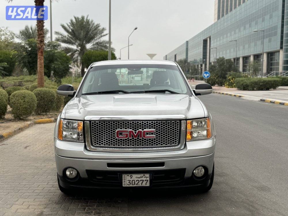 جي ام سي سيرا موديل 2010 بحاله ممتازه جدا وشرط الفحص2