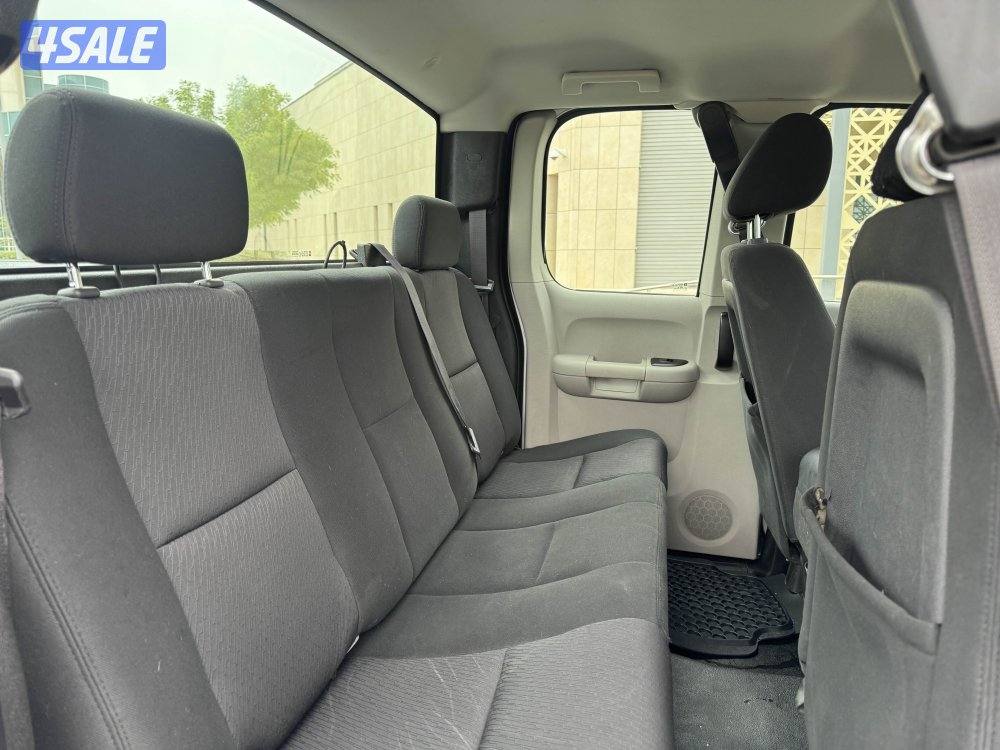 جي ام سي سيرا موديل 2010 بحاله ممتازه جدا وشرط الفحص7