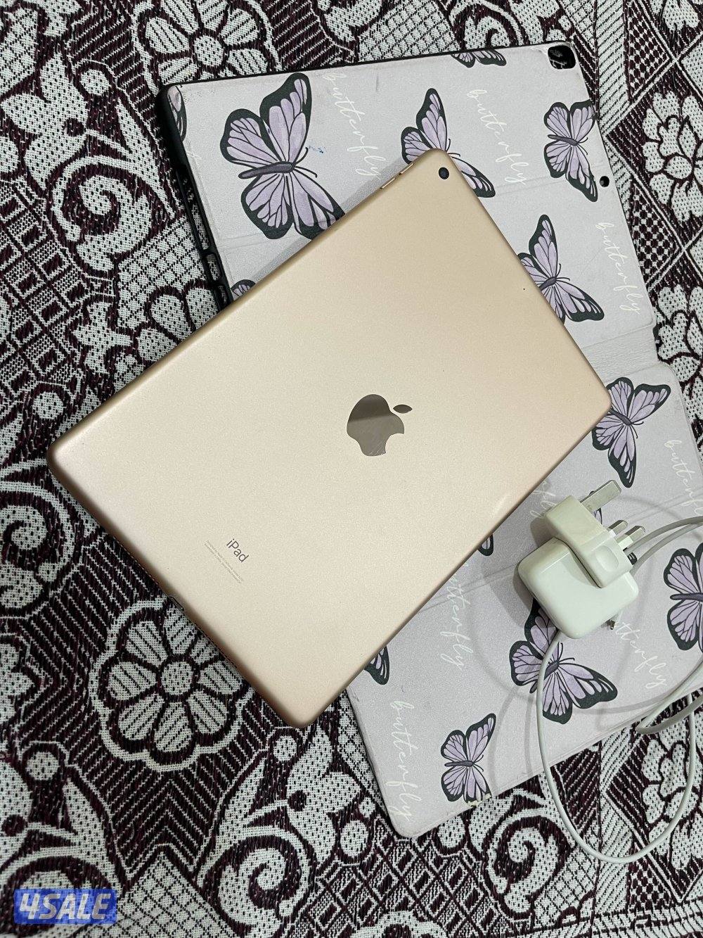 ايباد ابل 7 السابع 32 قيقا مو متصلح مع كفر اصلي وشحن اصل3