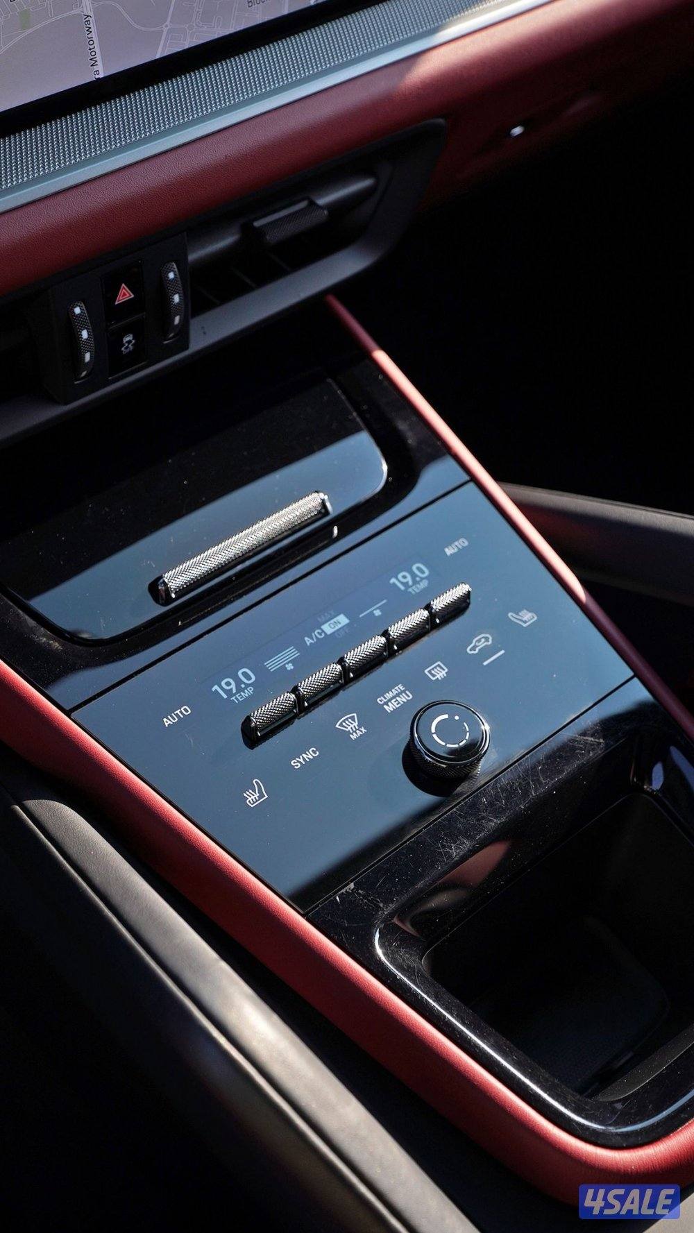 للبيع بورش كايين موديل 202415