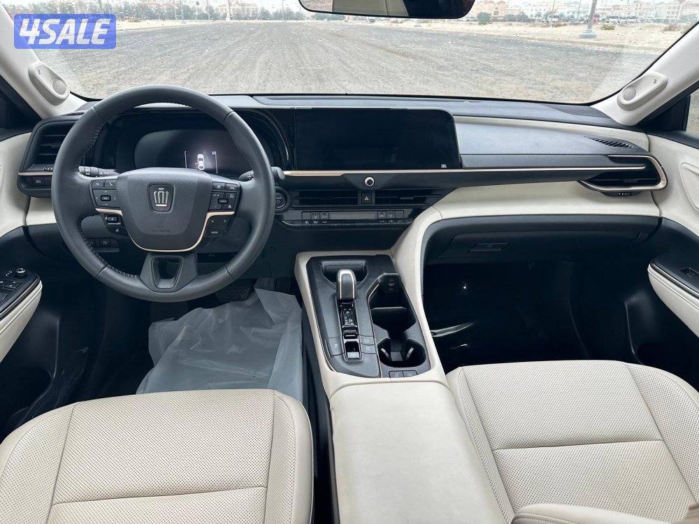 تويوتا كراون ٢٠٢٣ بحالة الوكالة 2.5H10