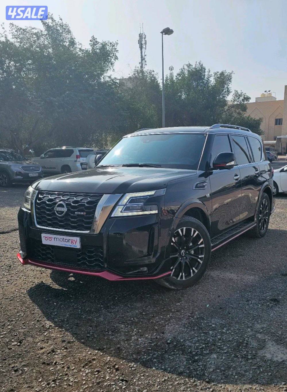 نيسان باترول Nismo ٢٠٢٢ عداد 50 الف اللون اسود وارد وكالة البابطين9
